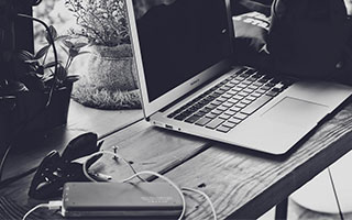 《霜花店》HD中字完整版在线观看-霜花店无广告免费高清播放-VS影院独家资源-1080P超清画质