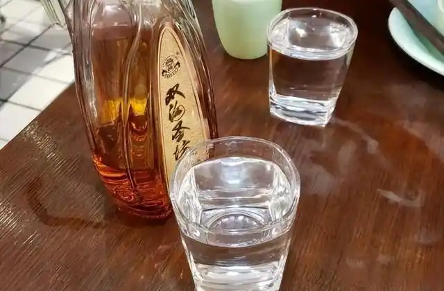 买酒避坑_网红什么酱出黑料,_网红酒推荐